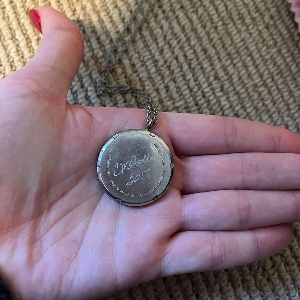 Necklace - Picture 3 of 4